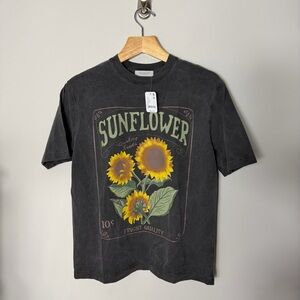 NEW $88 Free People Ragabond Sunflower Graphic Tee Short Sleeve Crewneck 240